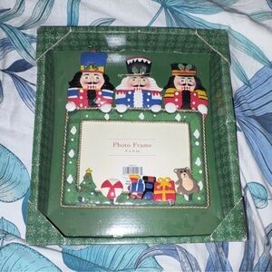 Holiday Time Festive Green Frame